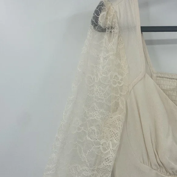 Wild Fable Off White Cropped Long Sleeve Lace Top Size Medium - Picture 4 of 9